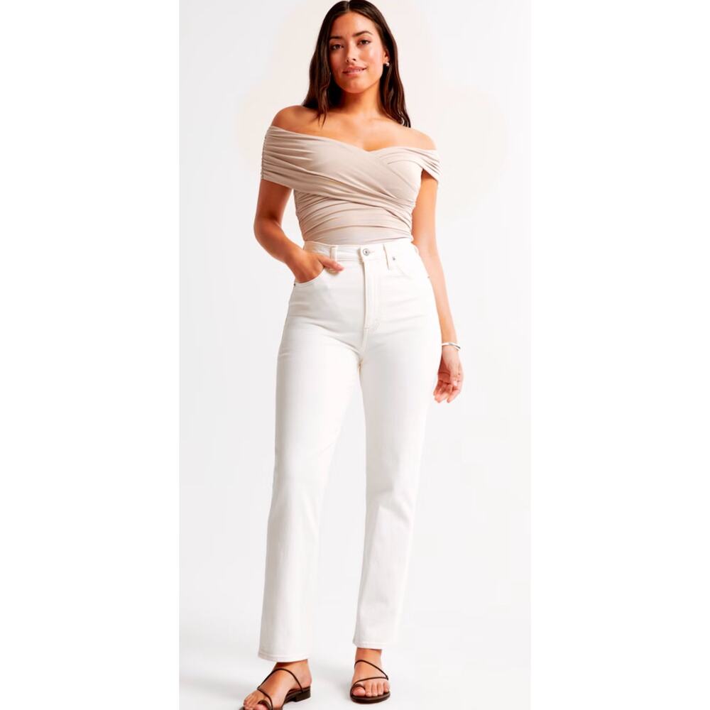 Abercrombie & Fitch The Ankle Straight Curve Love Ultra High Rise Cream Size 24‎